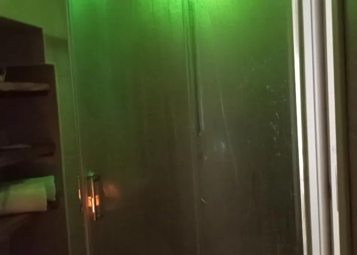 Karma * 马丁纳弗兰卡